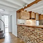 Chez Camille